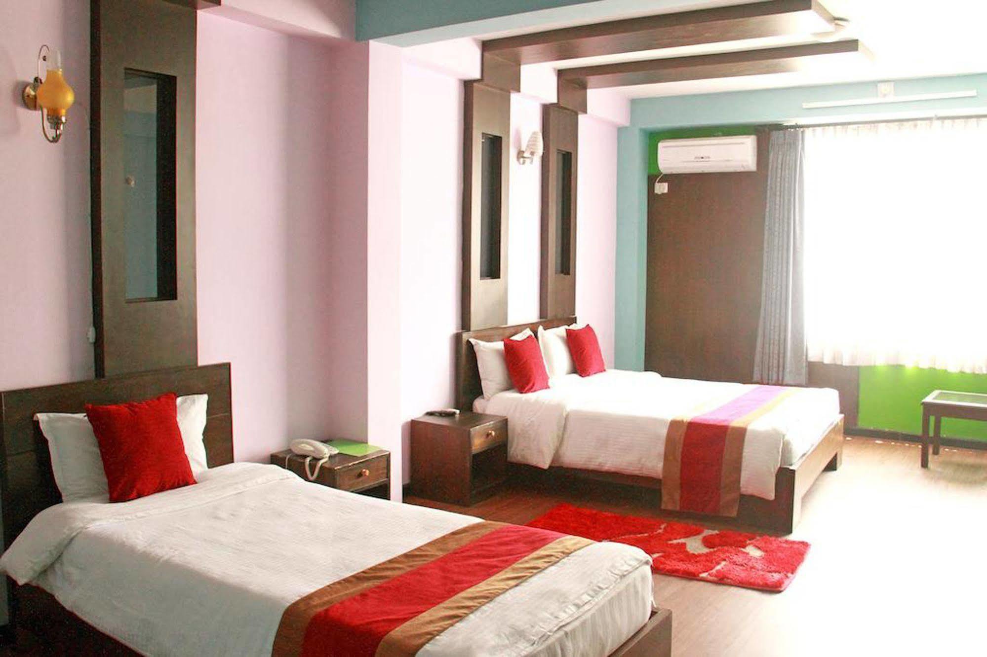Hotel Family Home Katmandou Extérieur photo