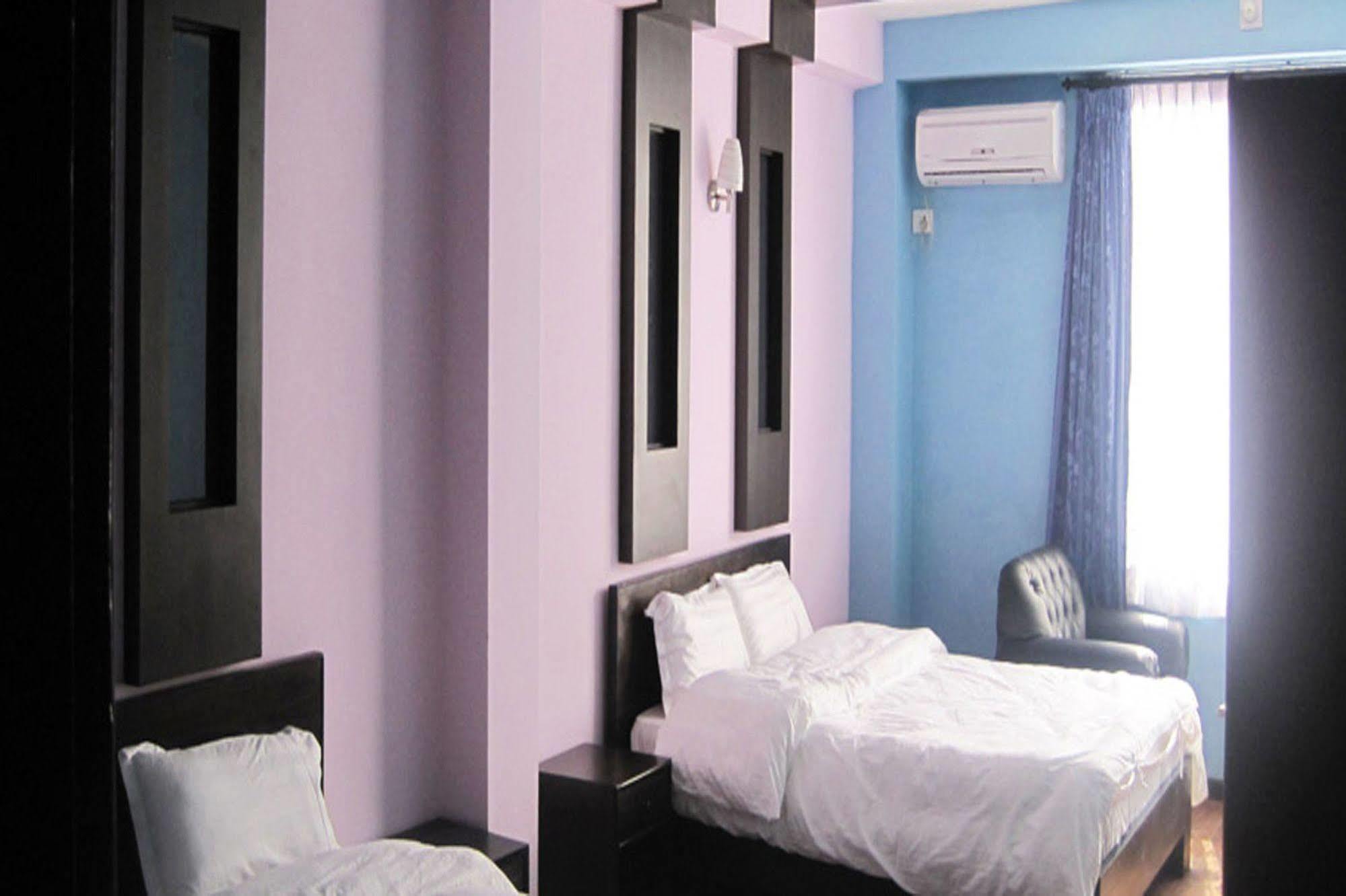 Hotel Family Home Katmandou Extérieur photo