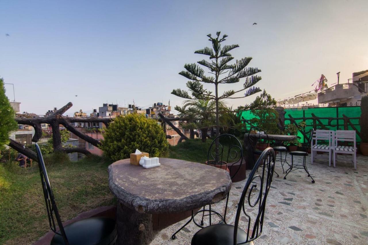 Hotel Family Home Katmandou Extérieur photo