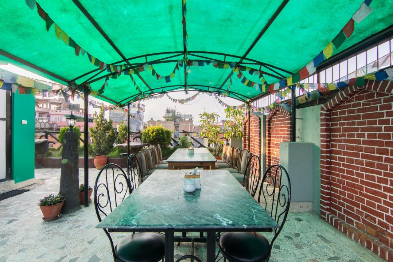 Hotel Family Home Katmandou Extérieur photo